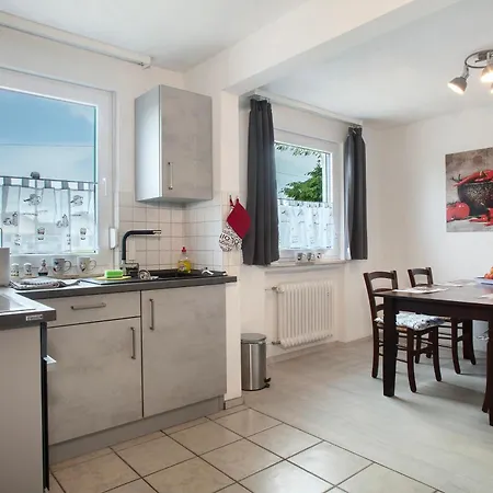 Haus Bernhardt Lägenhet Langenargen