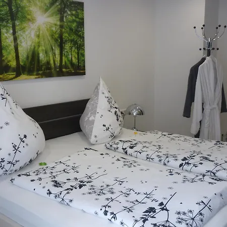 Haus Bernhardt Lägenhet Langenargen